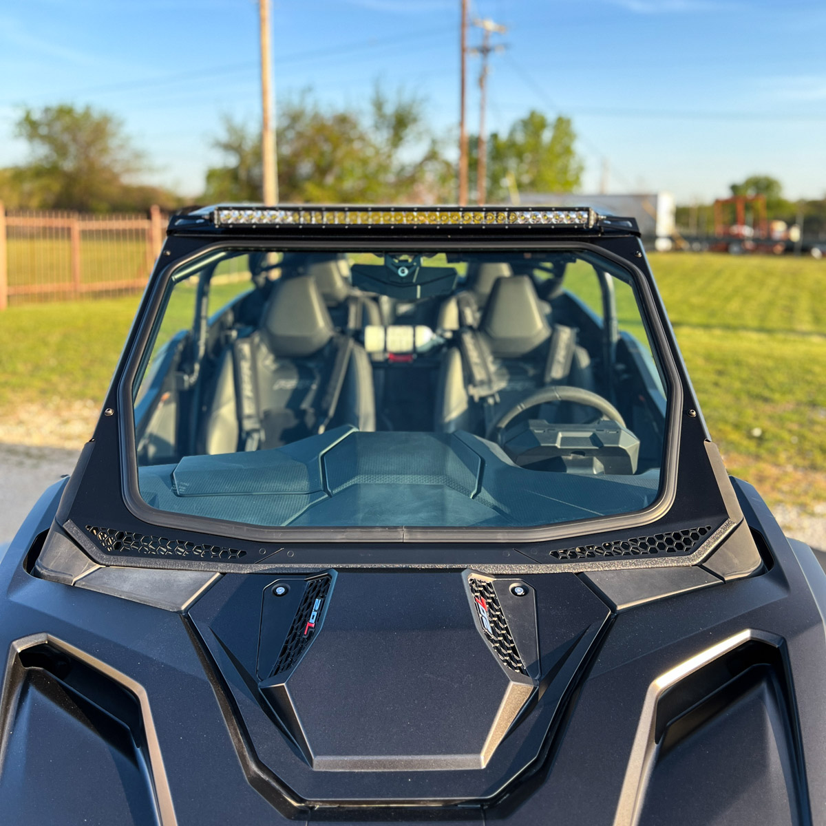 rzr pro glass windshield installed on a RZR Pro R