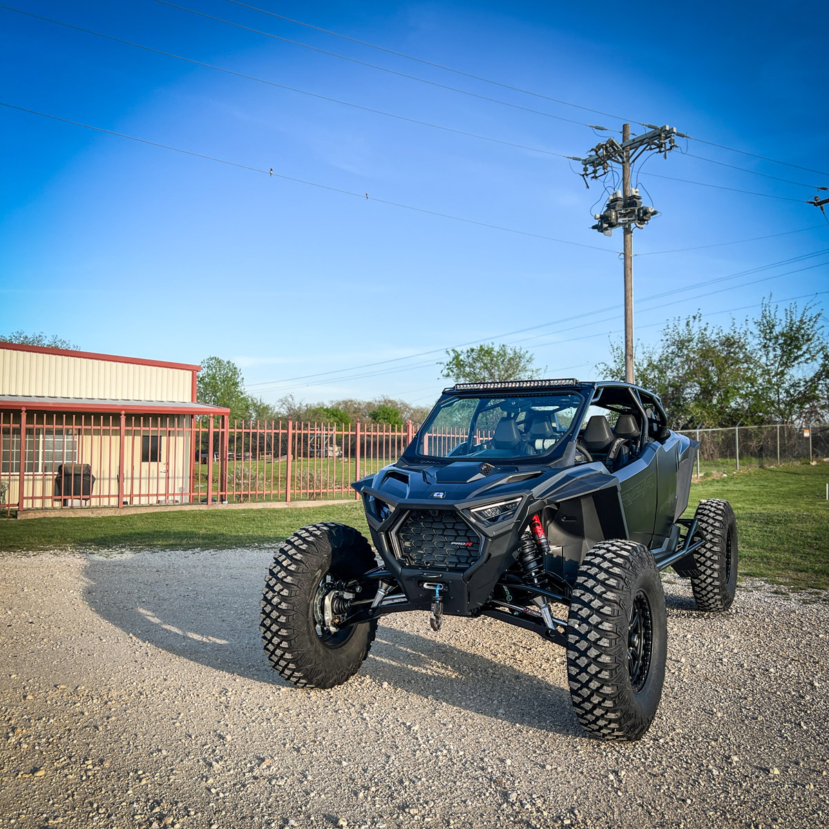 rzr pro glass windshield installed on a RZR Pro R
